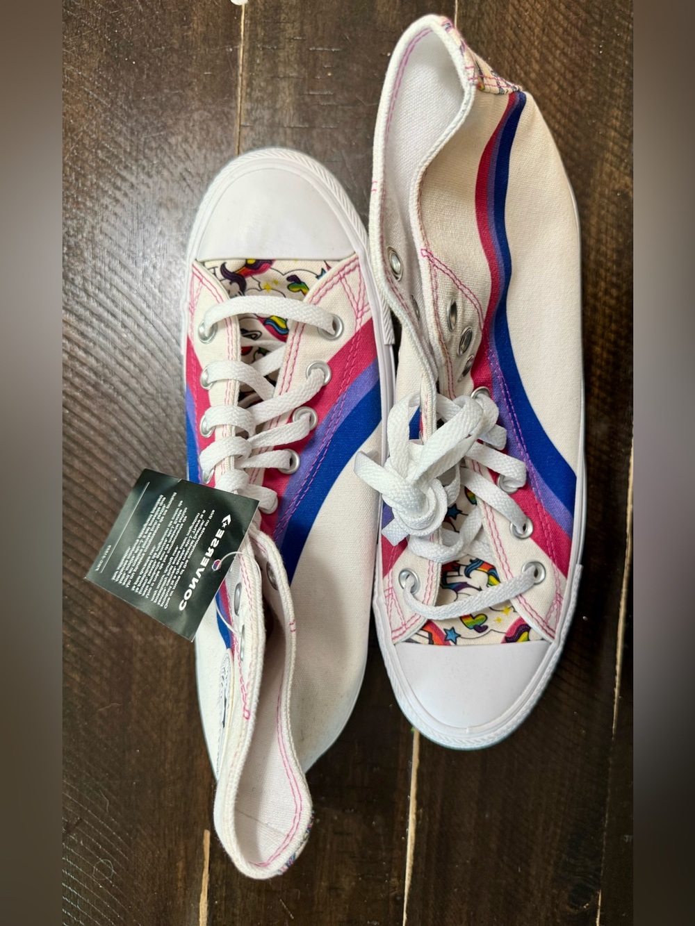 New with tags vintage Converse high top Pride 2021 7.5m/9.5w